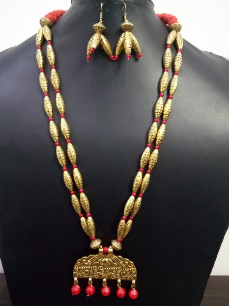 Elegant Golden Dholki Necklace Set