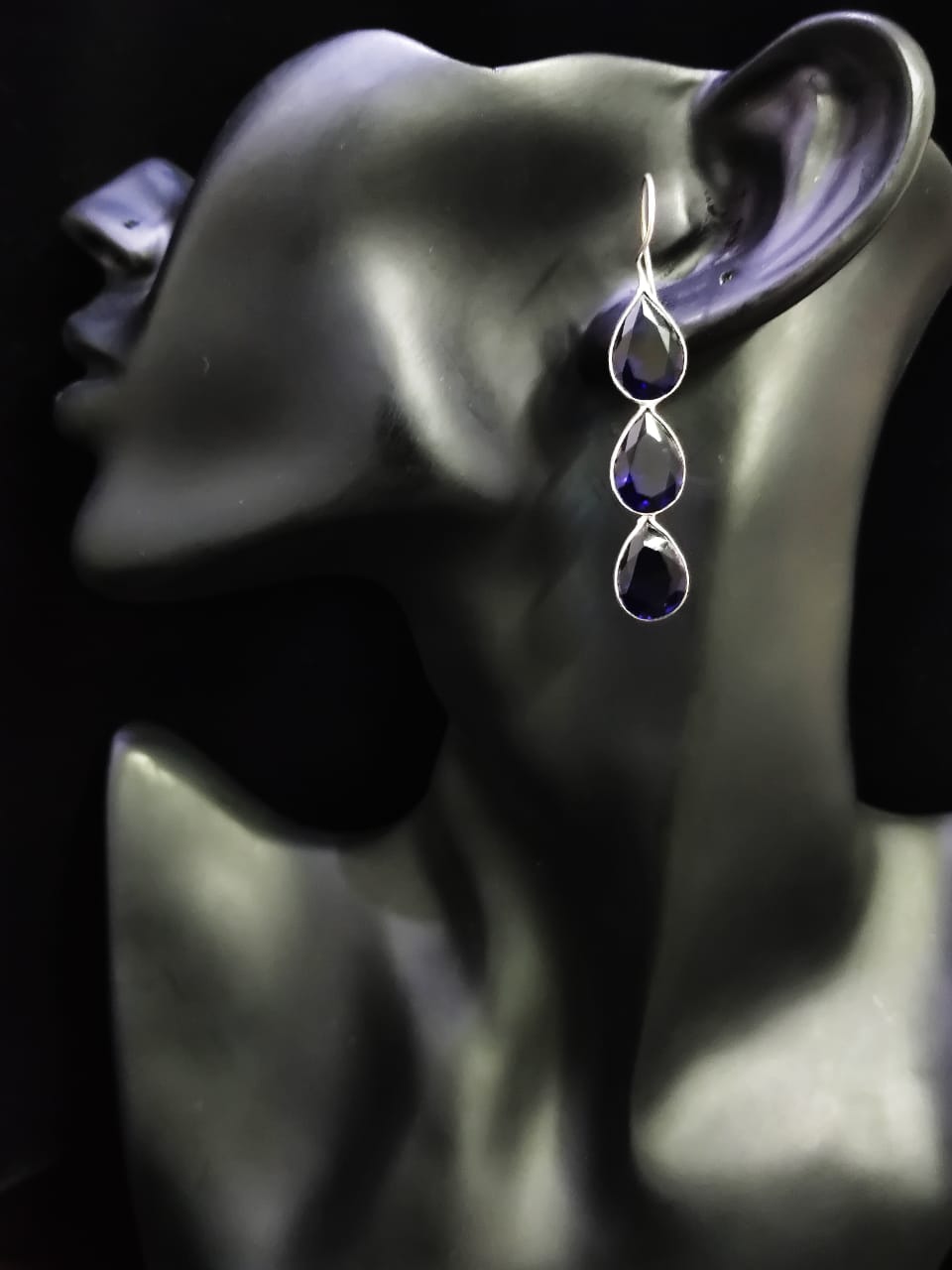 Attractive Stone Oxidised Studd Earrings
