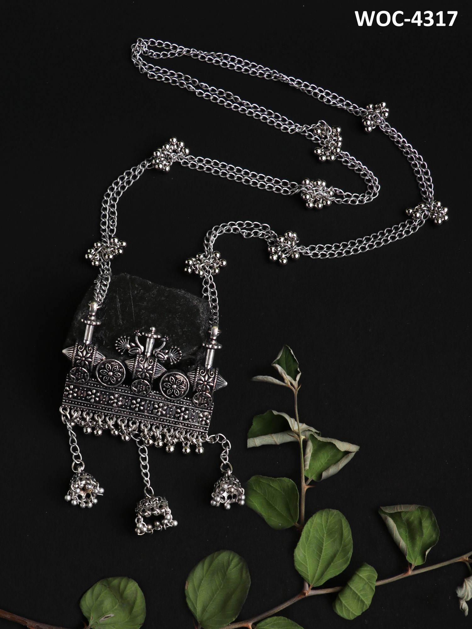 Oxidised long chain Bahubali necklace