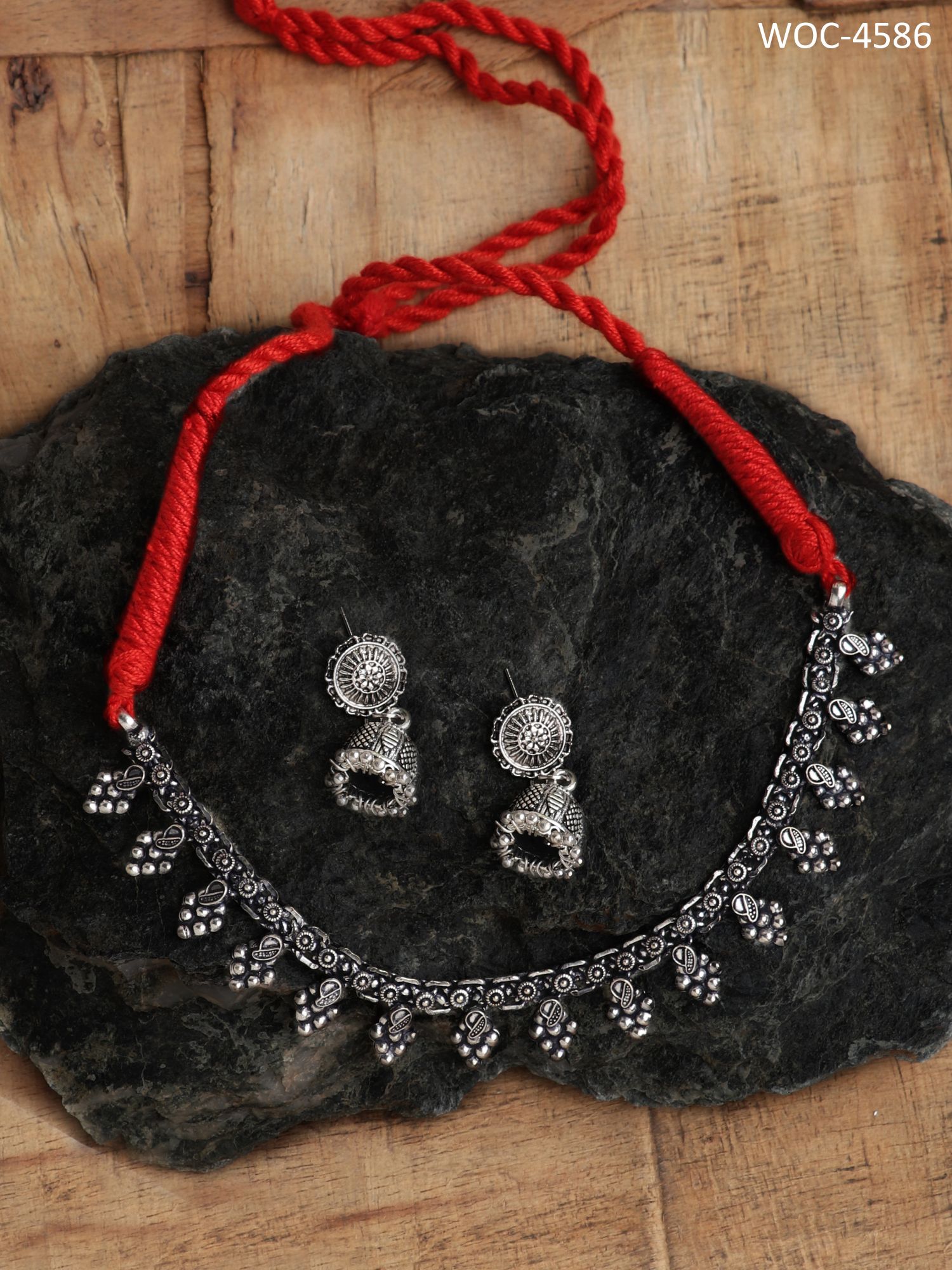 Oxidised flower dori necklace set