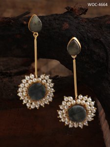 Matt golden druzy stone handmade earrings