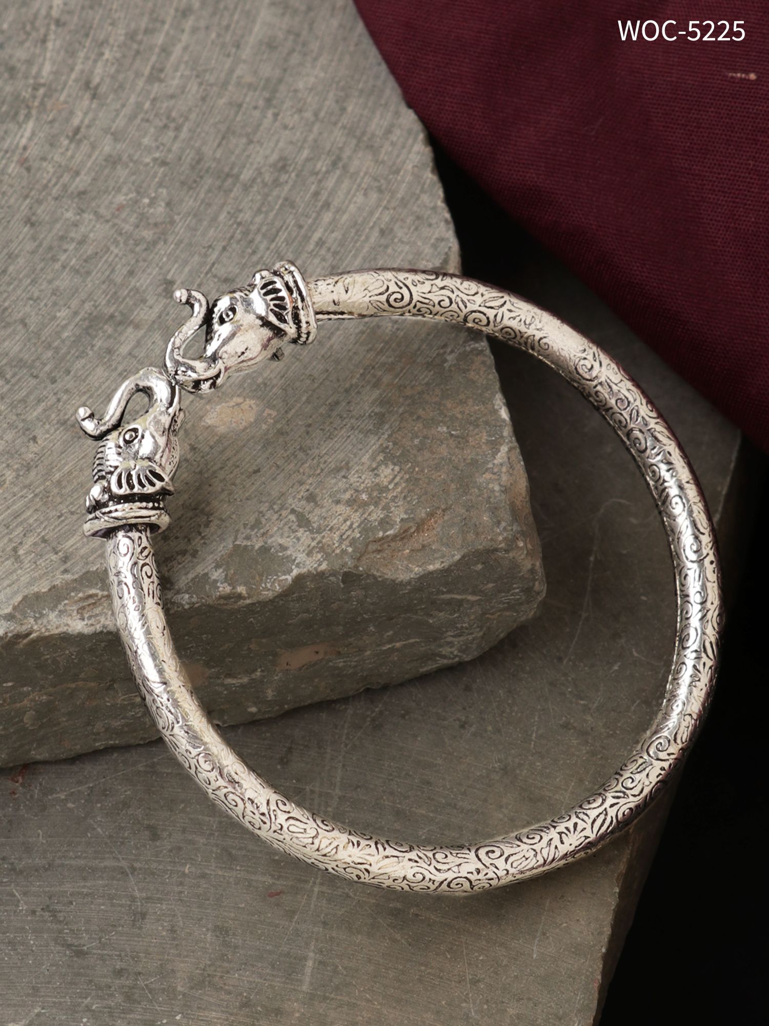Oxidised elephant bracelet